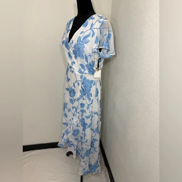 Kensie Blue and White High Low Sundress with Flutter Sleeves - Picture 6 of 11